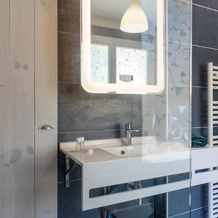 Du A Vue Apartment *